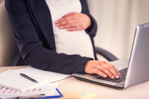 Laws and Best Practices for Paid Maternity and Paternity Leave