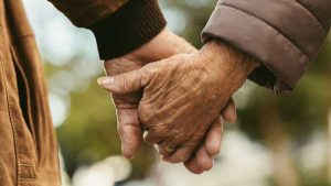 Tax Carryovers When a Spouse Dies